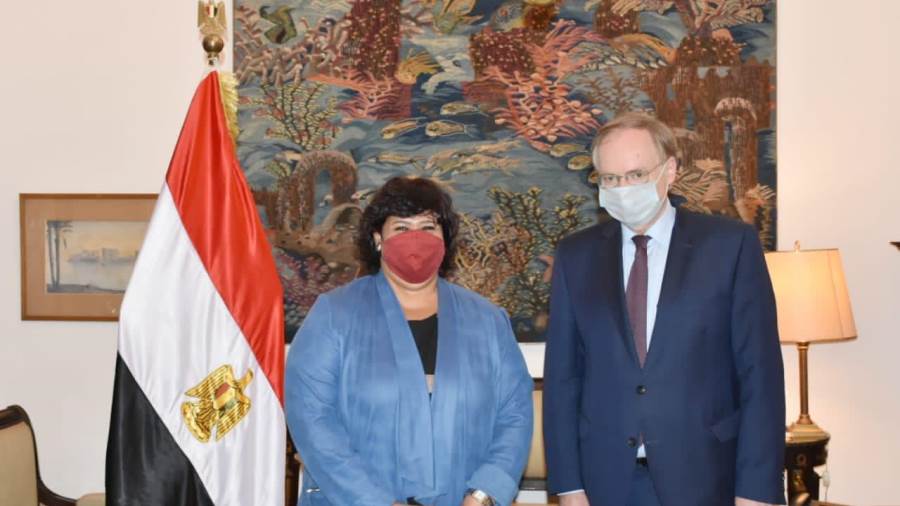 وزيرة الثقافة تستقبل رئيس وفد الاتحاد الاوروبي بمصر لبحث تعز وزيرة الثقافة تستقبل رئيس وفد الاتحاد الاوروبي بمصر لبحث تعز