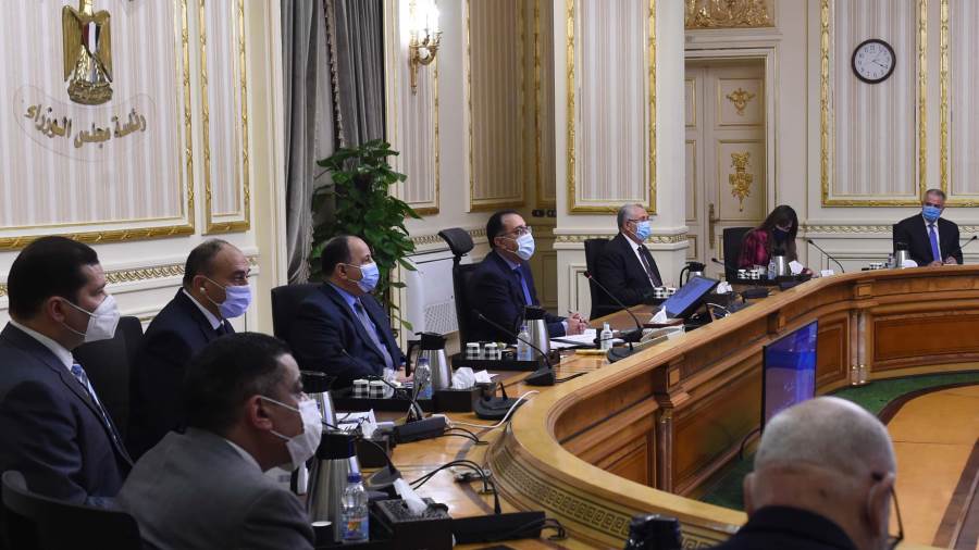 رئيس الوزراء يتابع تنفيذ منظومة النافذة الواحدة للتجارة الخا