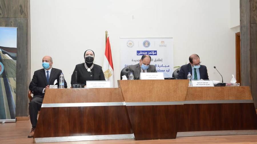 وزيرا المالية والتجارة: 1580 شركة مصدرة تقدمت لمبادرة السداد وزيرا المالية والتجارة: 1580 شركة مصدرة تقدمت لمبادرة السداد