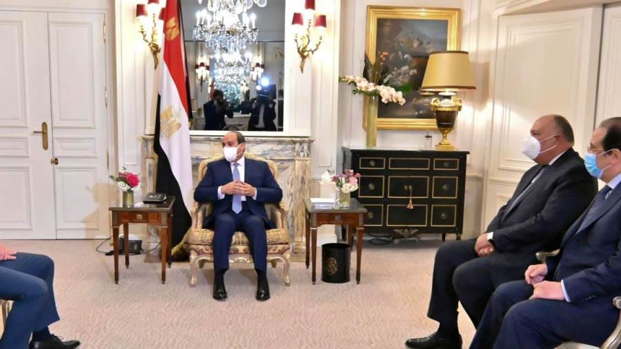 السيسي يبحث تطوير التعاون مع رئيس مجموعة إيرباص العالمية بمق