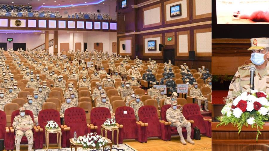 بالفيديو.. محمد زكى القائد العام للقوات المسلحة وزير الدفاع بالفيديو.. محمد زكى القائد العام للقوات المسلحة وزير الدفاع