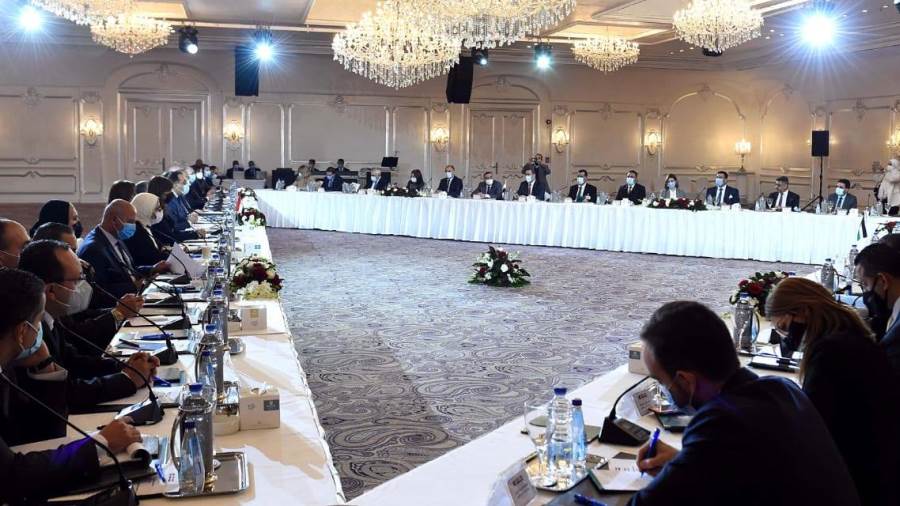 رئيس الوزراء: مشروعات كثيرة يمكن أن تحقق فائدة مشتركة ونموا 