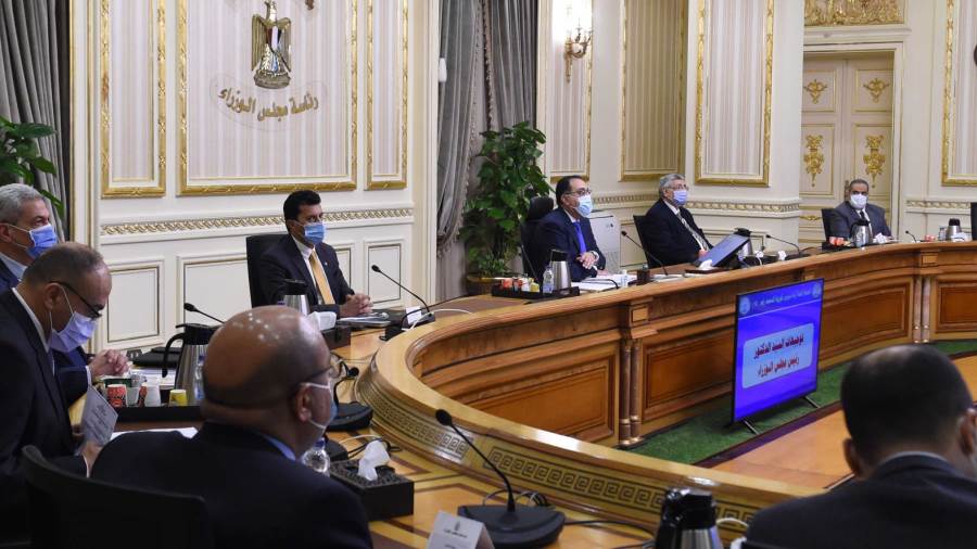 رئيس الوزراءيكلف بالإعلان عن خطة توزيع لقاح فيروس كوروناوالم