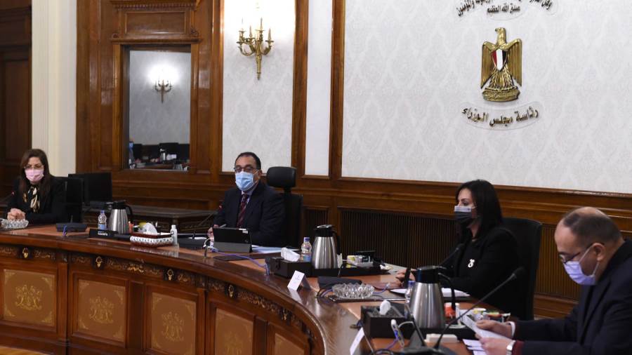 رئيس الوزراء يراجع التصور النهائى للاستراتيجية القومية لضبط 