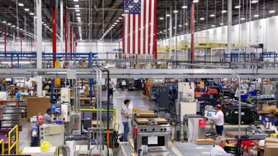 ملاك وأصحاب مطاعم: خطة التحفيز الأمريكية لمحلاتنا غير كافية