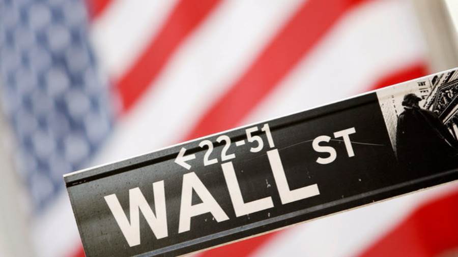 الأسهم الأمريكية تهبط أكثر من 2%