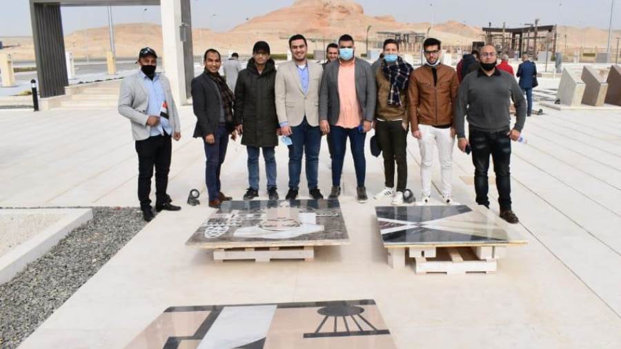 وزارة الهجرة تنظم زيارة إلى مدينة وجامعة الجلالة لوفد من الد