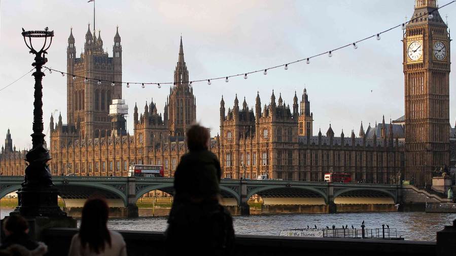 لندن تريد اتفاقا سريعا مع إدارة بايدن بشأن الرسوم الجمركية