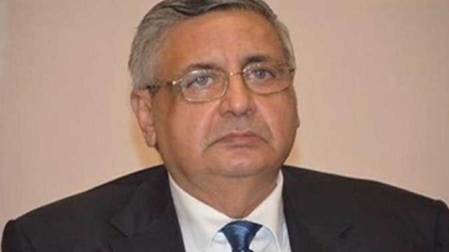 مستشار السيسي: لا يوجد إنتاج كافي من لقاحات كورونا ولا يوجد 