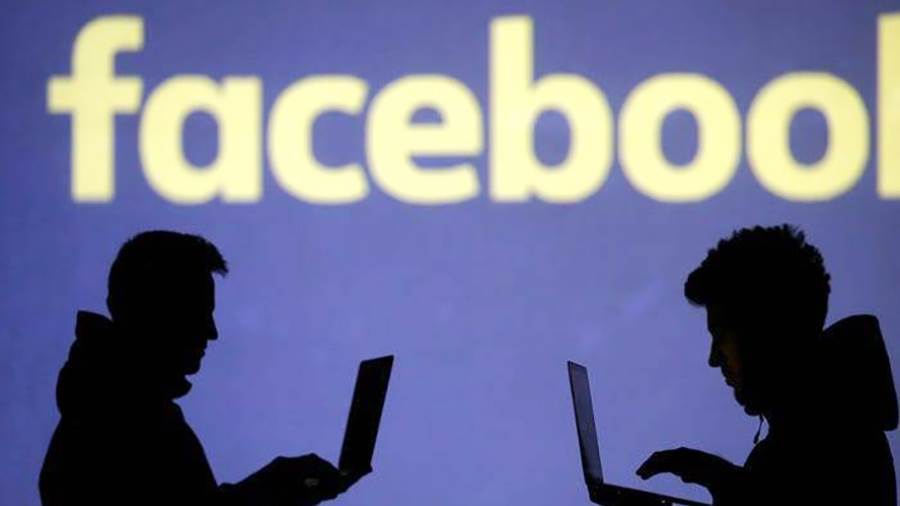 نشاط الإعلانات يقفز بإيرادات فيسبوك