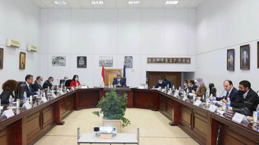 السياحة تلجأ إلى طلاب المدارس والجامعات لتنشيط الحركة داخليا السياحة تلجأ إلى طلاب المدارس والجامعات لتنشيط الحركة داخليا