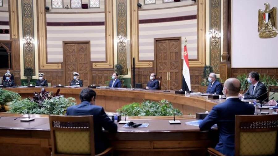 السيسي يتابع مشروع تطوير بحيرة البردويل مع الرئيس التنفيذي ل