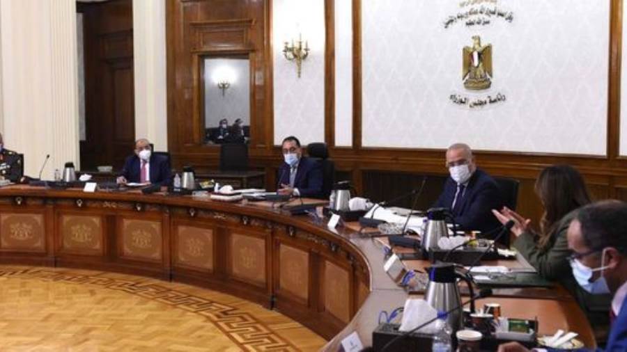 رئيس الوزراء يتابع الإجراءات التنفيذية للمشروع القومي لتطوير