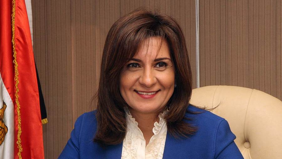 الهجرة تهيب بالمصريين العالقين بالإمارات سرعة العودة لتجنب ا