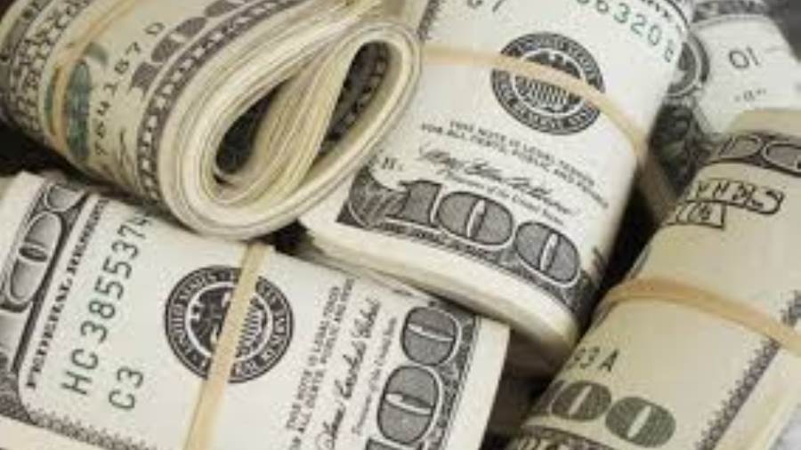 إيكونومست: زيادة مستويات السيولة النقدية بالإمارات