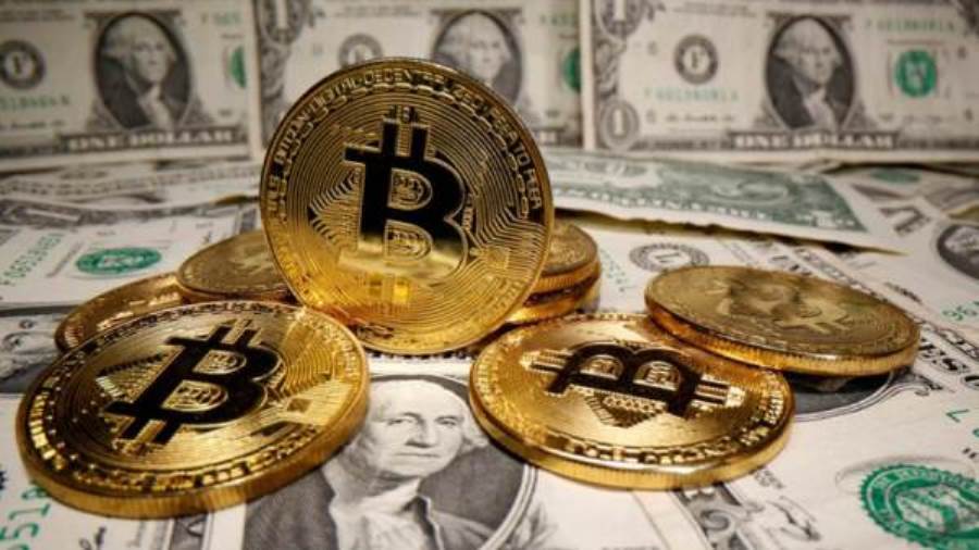 بيتكوين تشهد تراجعا إضافيا في قيمتها بنسبة 11%
