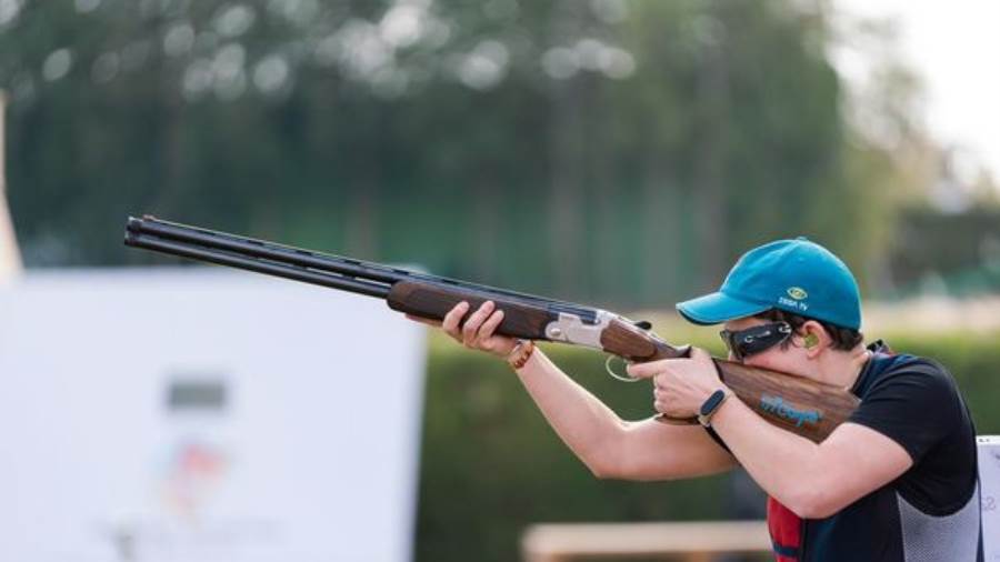 انطلاق مسابقات المختلط في بطولة كأس العالم للرماية