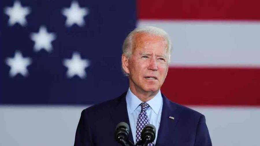 بايدن يعد بتطعيم جميع البالغين في الولايات المتحدة بحلول نها