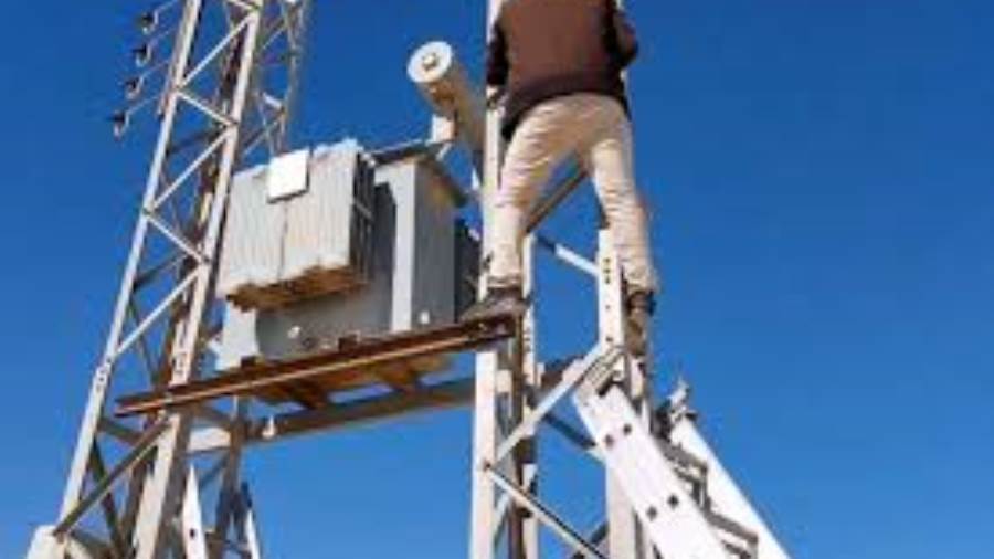 اليوم.. فصل التيار الكهربائى عن عدد من المناطق فى الغردقة