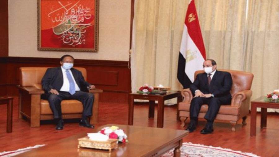 الرئيس السيسي وحمدوك