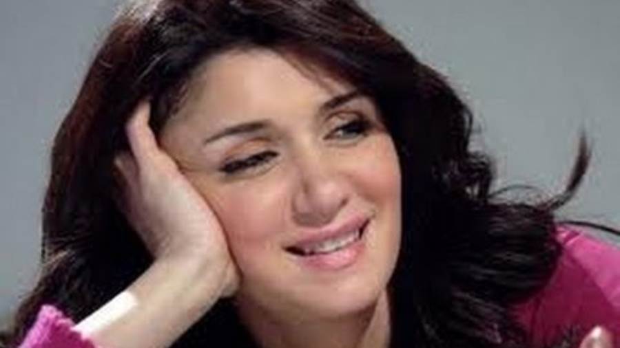 الفنانة غادة عادل الفنانة غادة عادل