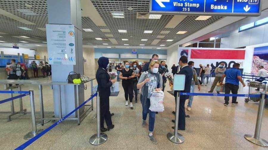 بالصور.. مطار شرم الشيخ الدولي يستقبل أولى رحلات Avion Expre