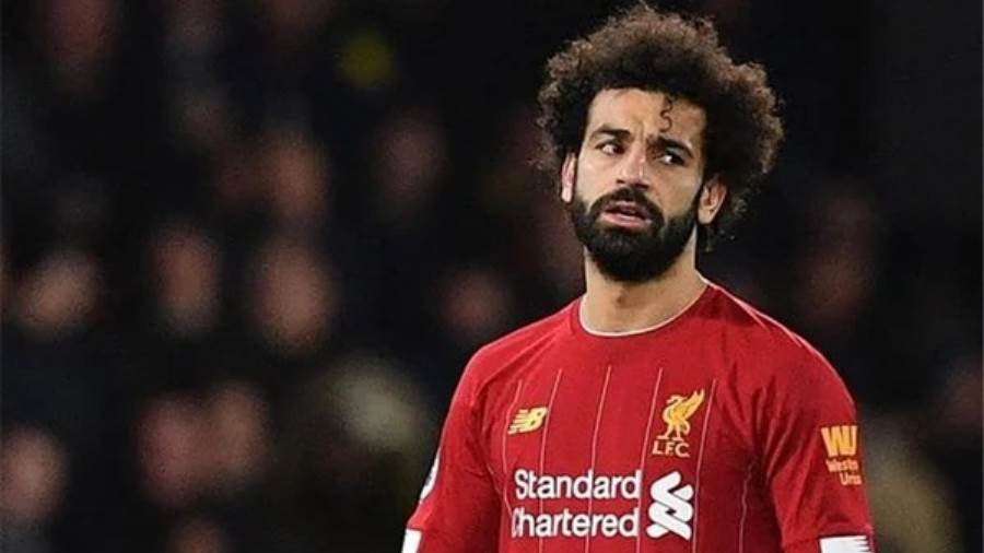 محمد صلاح.. مهاجم ليفربول السابقينصح ببيعهوالاستفادة منه مال