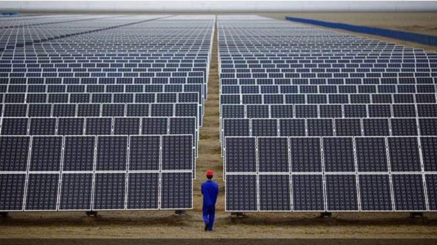 الهند تعتزم فرض رسوم استيراد على المعدات والخلايا الشمسية