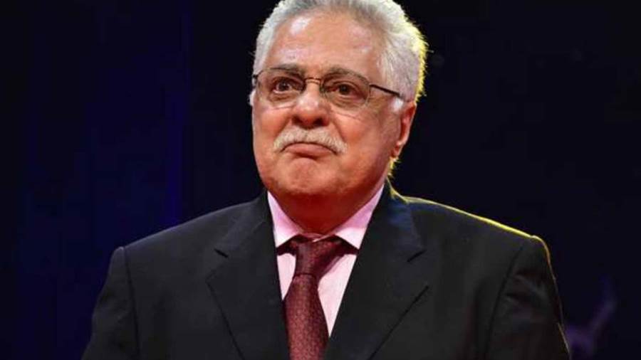 إصابة الفنان توفيق عبد الحميد بفيروس كورونا إصابة الفنان توفيق عبد الحميد بفيروس كورونا