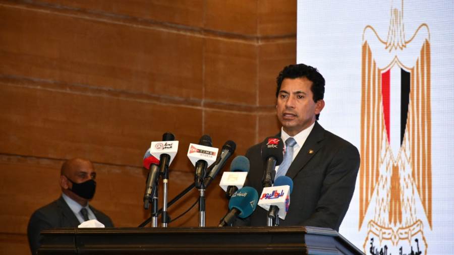 وزير الشباب يشهد قرعة دوري مراكز الشباب النسخة الثامنة