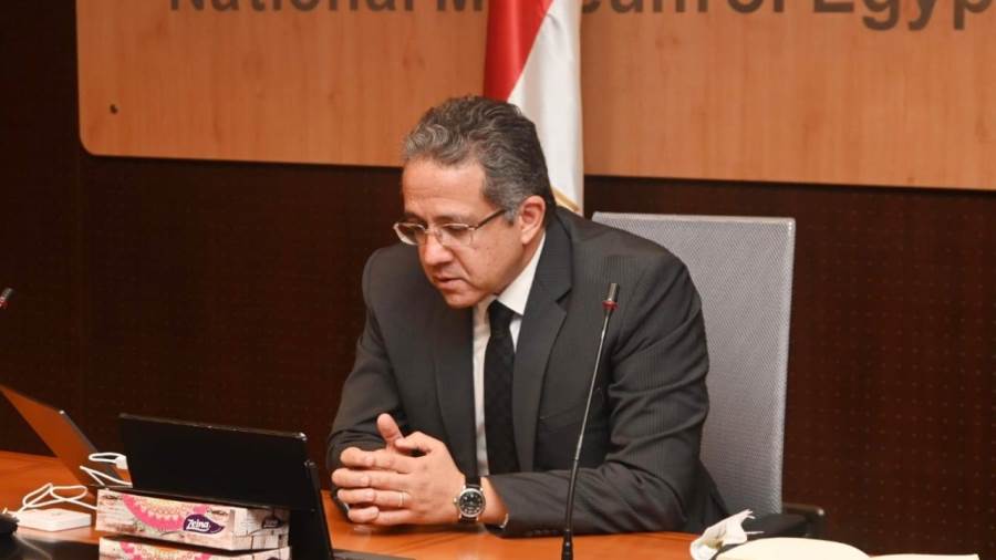 العناني: نجاح مصر في الحد من انتشار فيروس كورونا جعلها تتصدر العناني: نجاح مصر في الحد من انتشار فيروس كورونا جعلها تتصدر