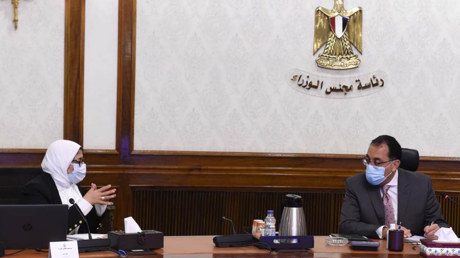 رئيس الوزراء: تحسين الخدمات الصحية على أجندة أولويات مبادرة 