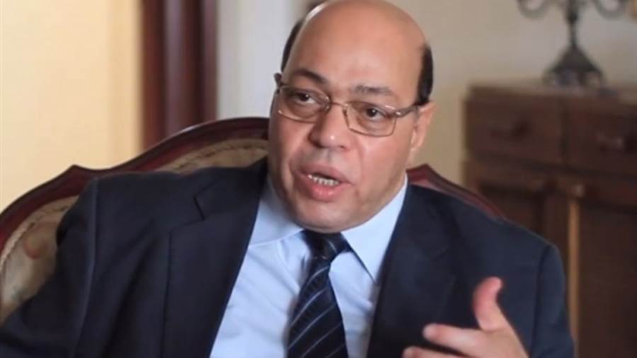 وفاة الدكتور شاكر عبدالحميد وزير الثقافة الأسبق