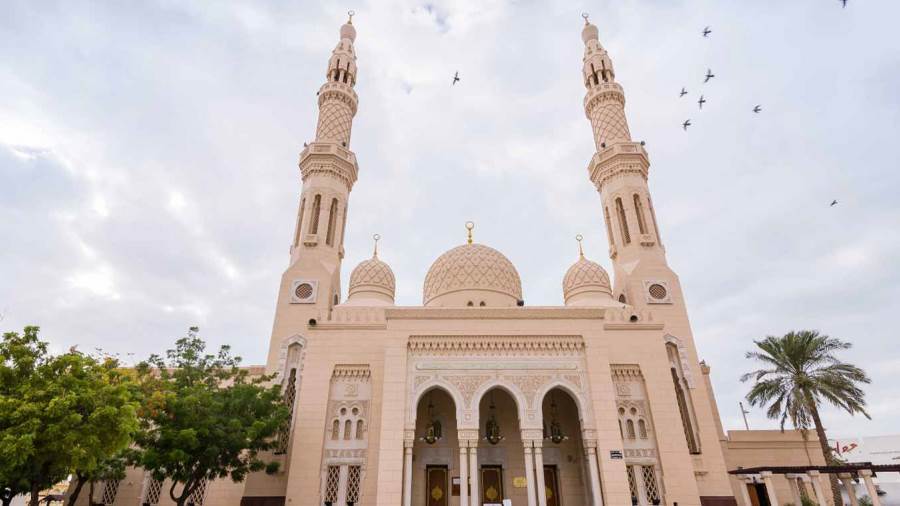 الإمارات تواصلغلق مصليات النساء خلال شهر رمضان