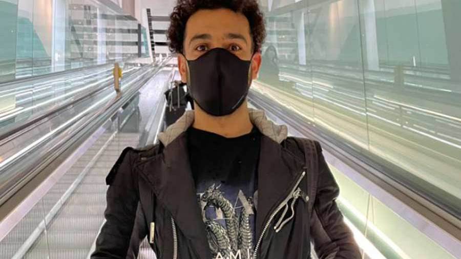 عاجل.. محمد صلاح يصل القاهرة للانضمام لمعسكر المنتخب المصري