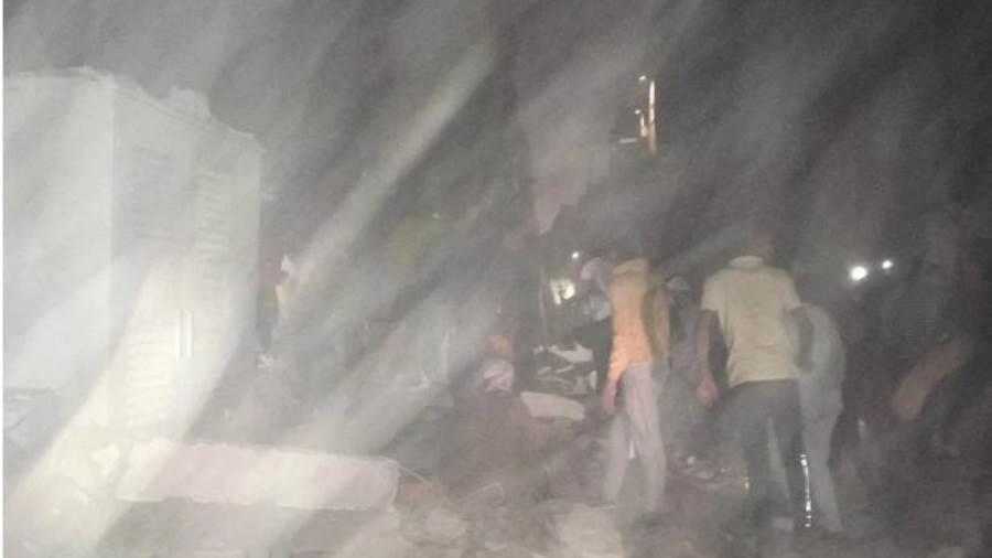 انهيار عقار من 3 طوابق بمنطقة عين شمس