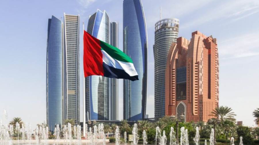 الإمارات تعلن استثمارها 3 مليارات دولار في العراق
