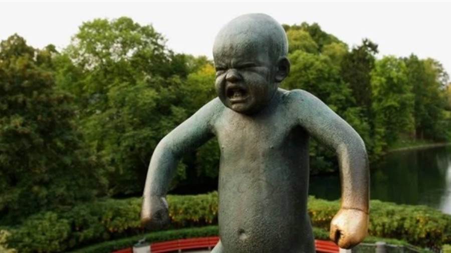 تشويه تمثال نرويجي شهير في متنزه بأوسلو