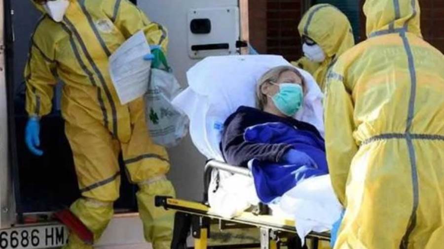 تقرير: 44% من إصابات كورونا تتمركز في 5 ولايات أمريكية