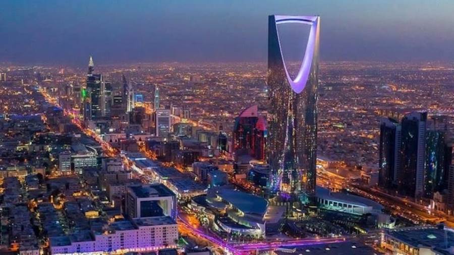 السعودية ترفع الإيقاف عن مساحات كبيرة من الأراضي في الرياض