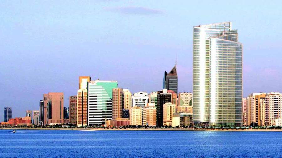 أبوظبي تستكمل طرح سندات سيادية ضمن شريحة بقيمة ملياري دولار أبوظبي تستكمل طرح سندات سيادية ضمن شريحة بقيمة ملياري دولار