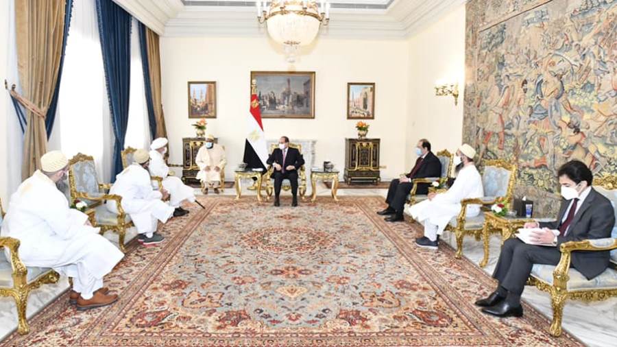 الرئيس السيسي يؤكد إيمان مصر بأهمية الحوار بين شعوب العالم ب الرئيس السيسي يؤكد إيمان مصر بأهمية الحوار بين شعوب العالم ب