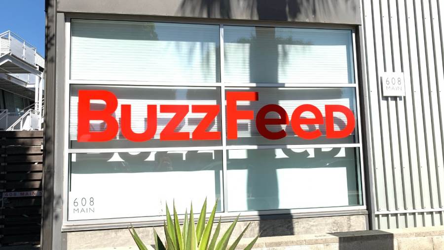 شركة BuzzFeed تعلن خططها للاكتتاب العام عبر SPAC وتستهدف 1.5