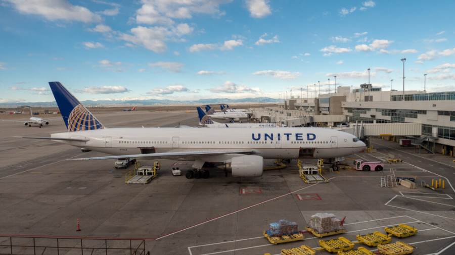 شركة United Airlines تعتزم شراء أكثر من 200 طائرة بوينغ وإير