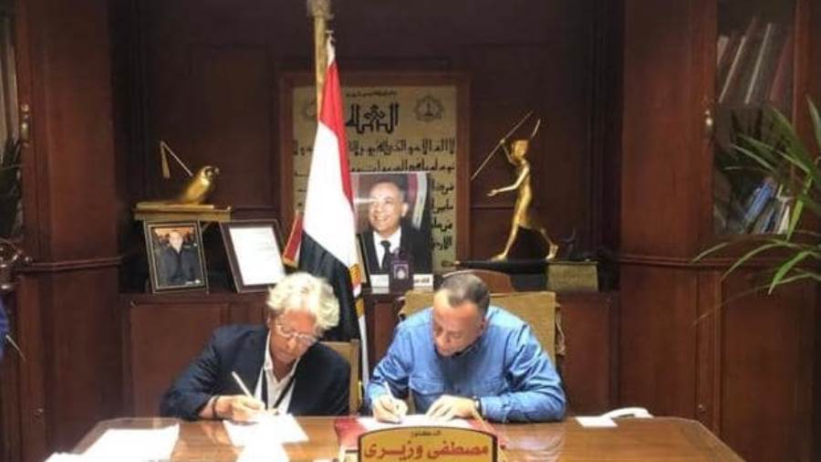 الموافقة على تمديد إقامة معرض ملوك الشمس بالعاصمة التشيكية ب الموافقة على تمديد إقامة معرض ملوك الشمس بالعاصمة التشيكية ب