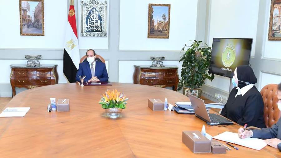 السيسي يوجه بالتوسع في مخطط إنشاء المجمعات الصناعية في مناطق