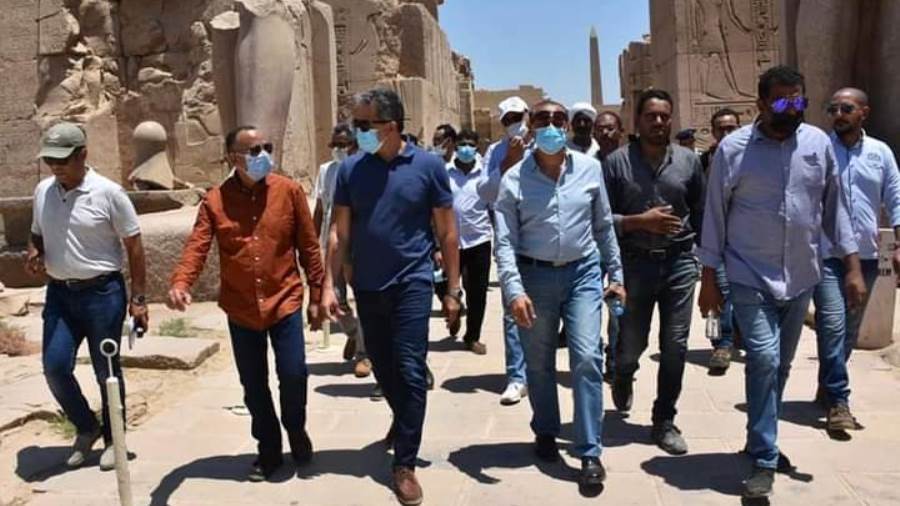 جولة وزير السياحة بالاقصر للوقوف على مستجدات الأعمال بمشروع جولة وزير السياحة بالاقصر للوقوف على مستجدات الأعمال بمشروع