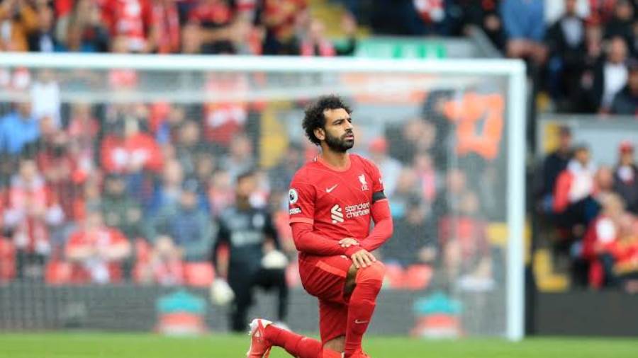 محمد صلاح يسجل الهدف 100