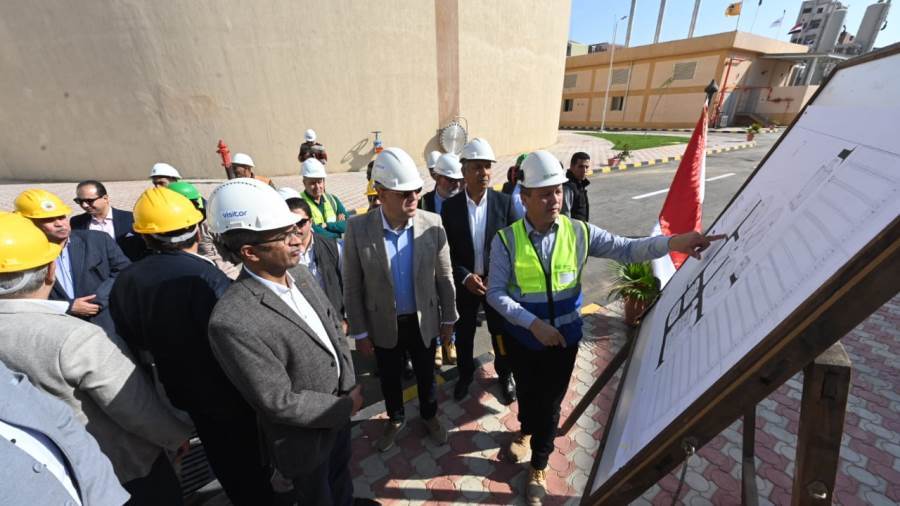 وزير الإسكان وزير الإسكان