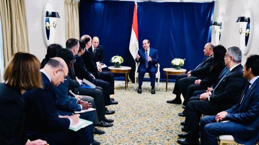 الرئيس السيسي يؤكد حرص مصر على تعزيز التعاون مع البنك الدولي